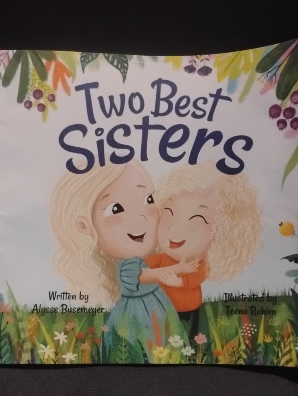 Two Best Sisters Kids Graphic Top - White & Multicolor